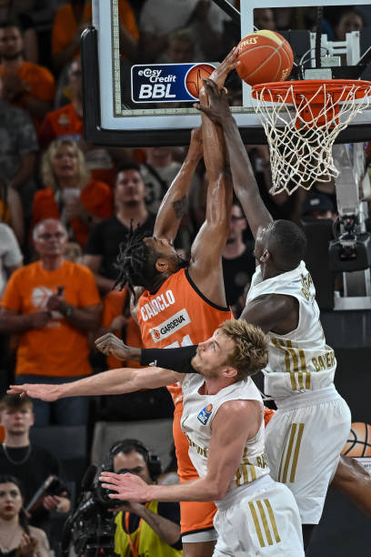 巴西驻西班 巴西驻西班