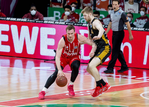 大的比赛中 大的比赛中